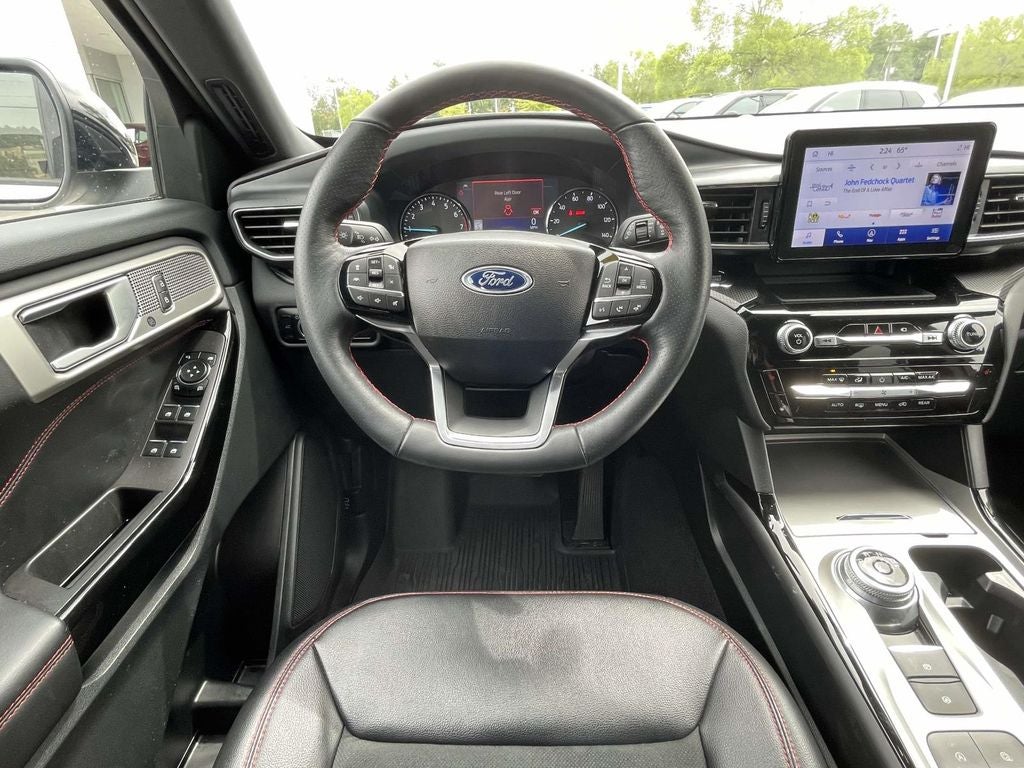 2023 Ford Explorer ST-Line