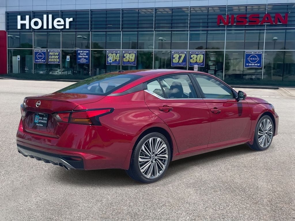 2026 Nissan Altima SV