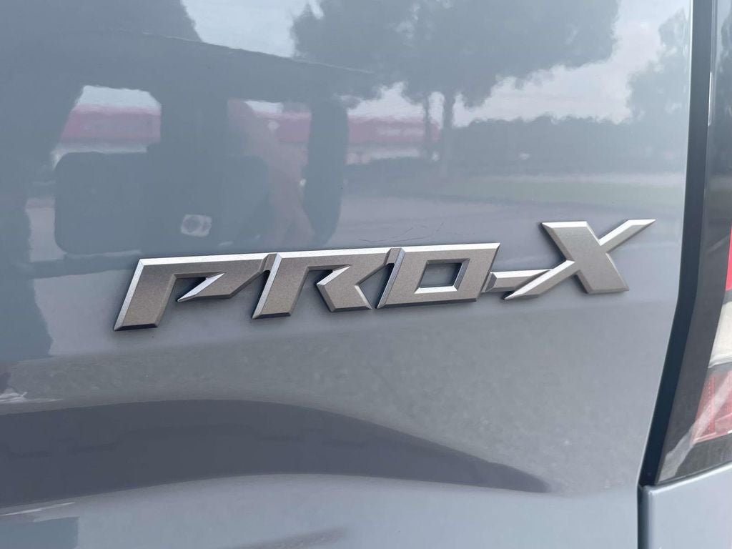 2023 Nissan Frontier PRO-X