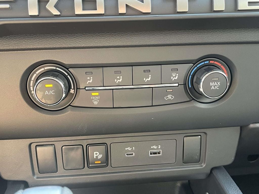2026 Nissan Frontier Crew Cab SV