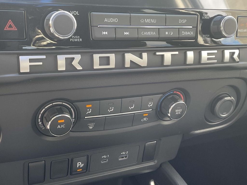 2026 Nissan Frontier Crew Cab SV