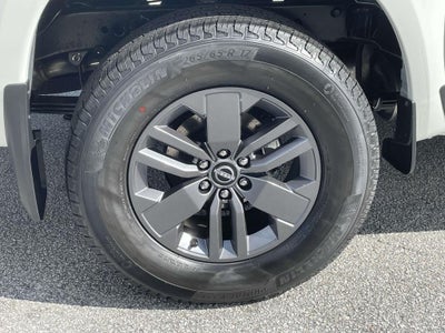 2026 Nissan Frontier Crew Cab SV
