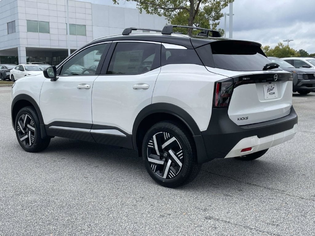 2027 Nissan Kicks SV