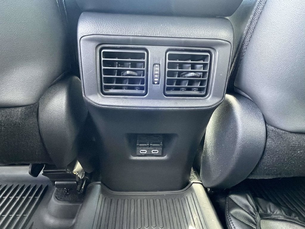 2025 Toyota RAV4 Hybrid XSE