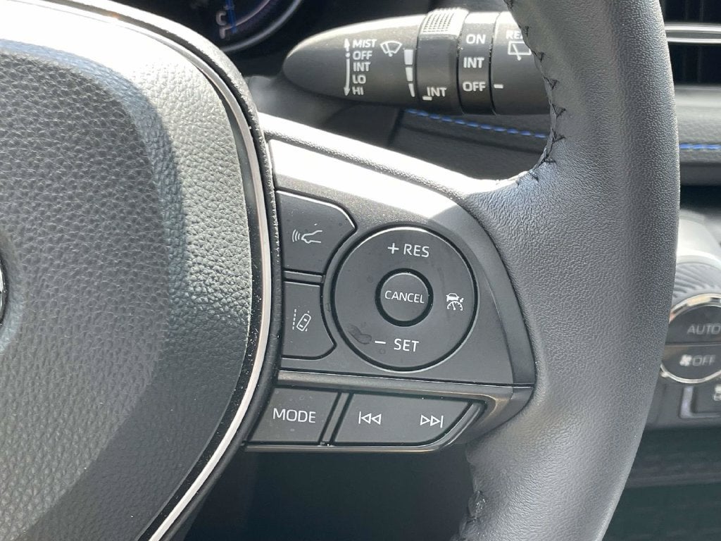 2025 Toyota RAV4 Hybrid XSE