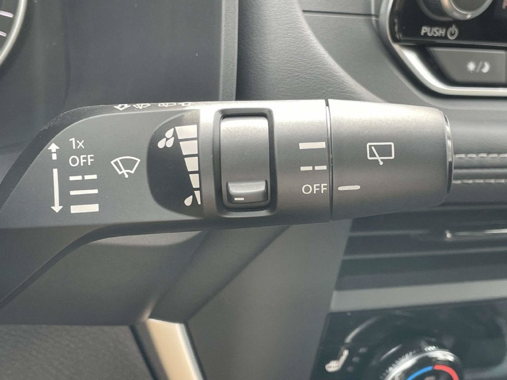 2027 Nissan Rogue SV