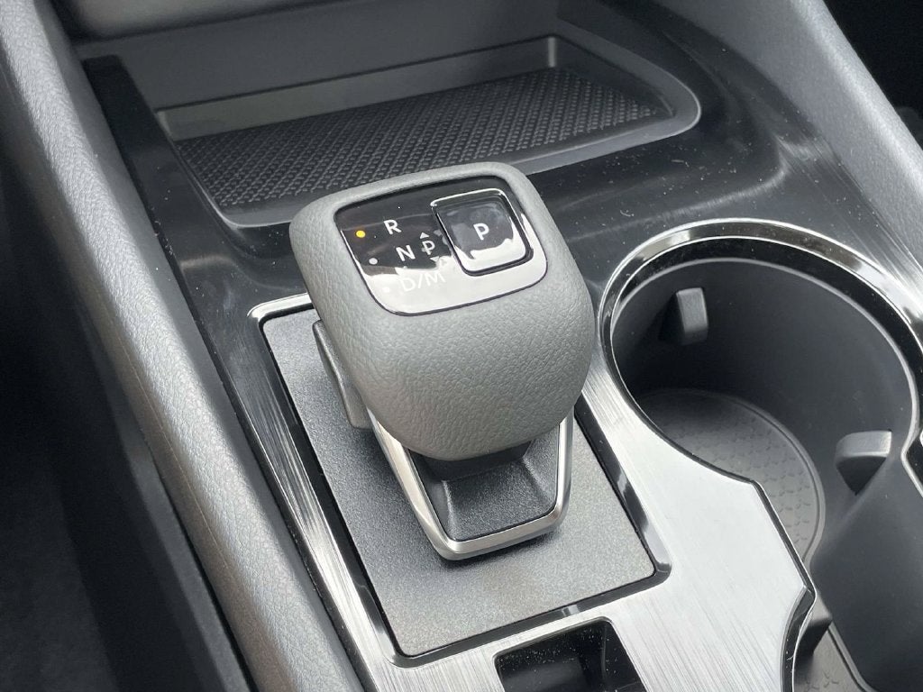 2027 Nissan Rogue SV