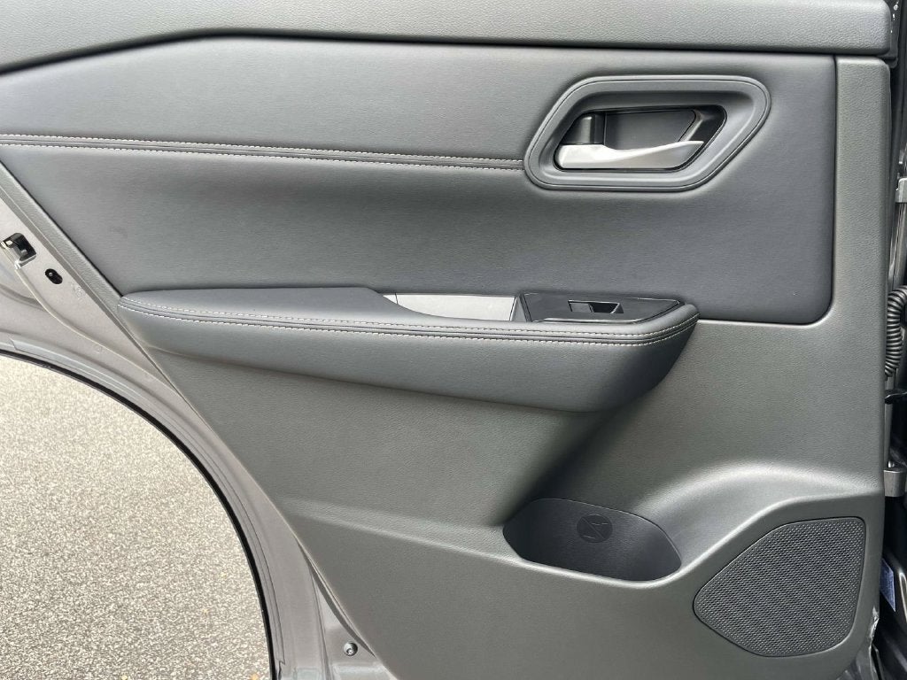 2027 Nissan Rogue Dark Armor™