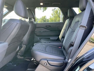 2025 Nissan Pathfinder Rock Creek