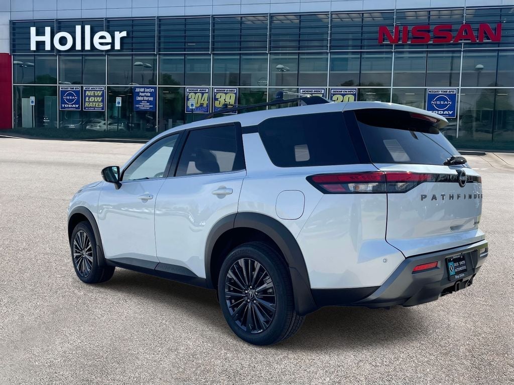 2026 Nissan Pathfinder SL