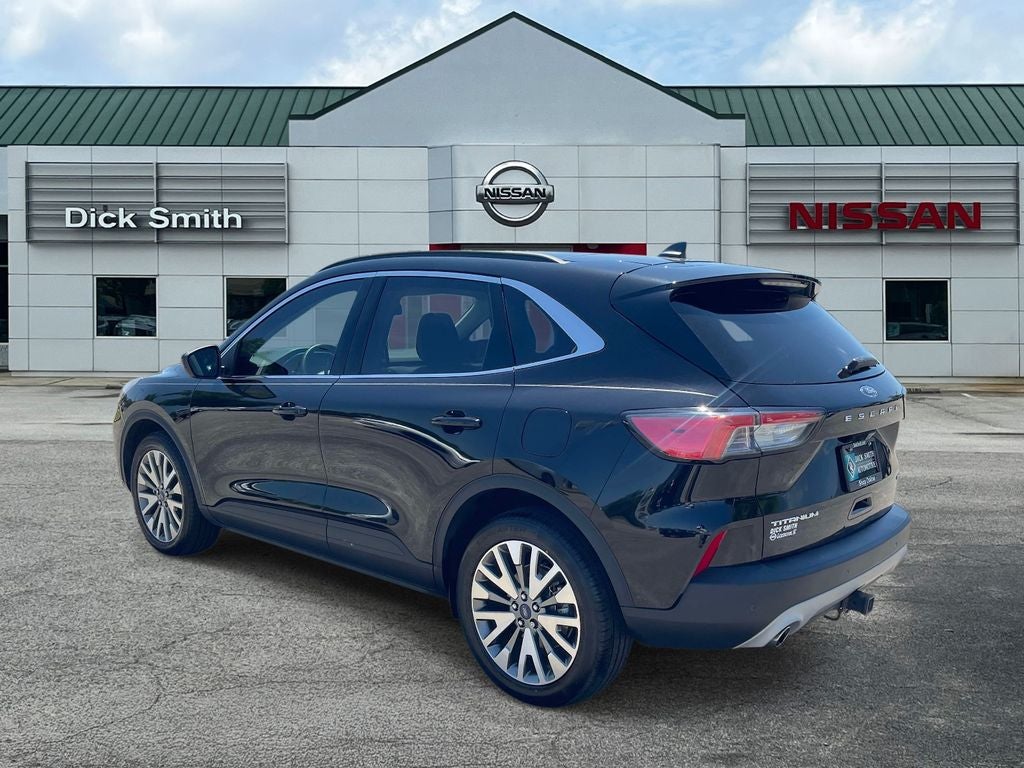 2022 Ford Escape Titanium