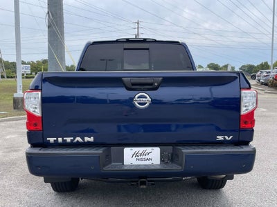 2022 Nissan Titan SV