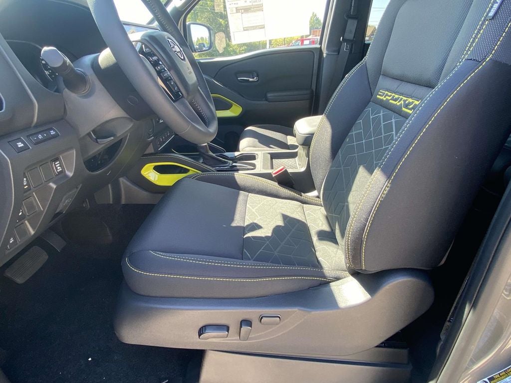 2027 Nissan Frontier Crew Cab SV