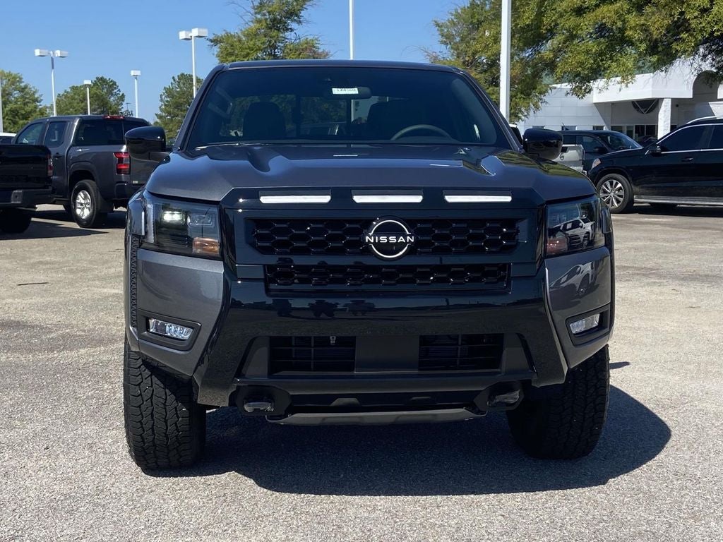 2027 Nissan Frontier Crew Cab SV