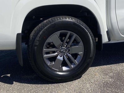 2027 Nissan Frontier SV