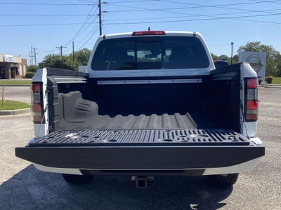 2027 Nissan Frontier SV
