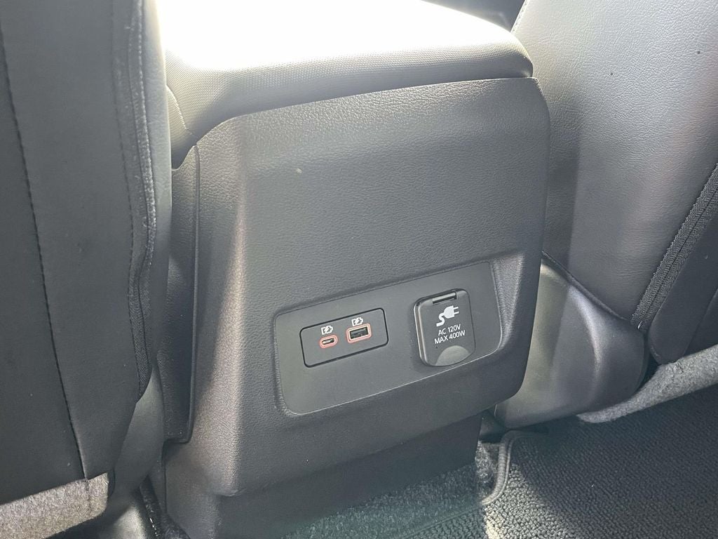 2024 Nissan Frontier SL