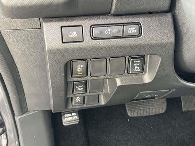 2024 Nissan Frontier SL