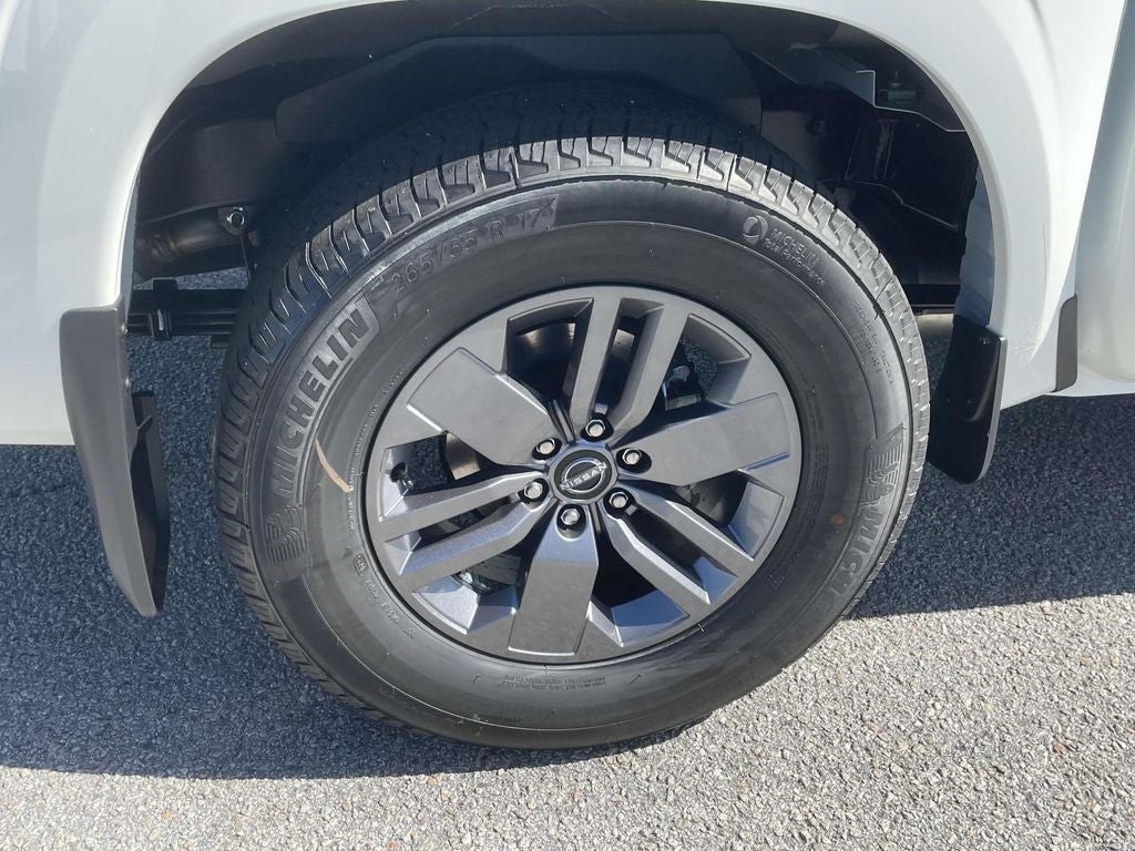 2026 Nissan Frontier Crew Cab SV