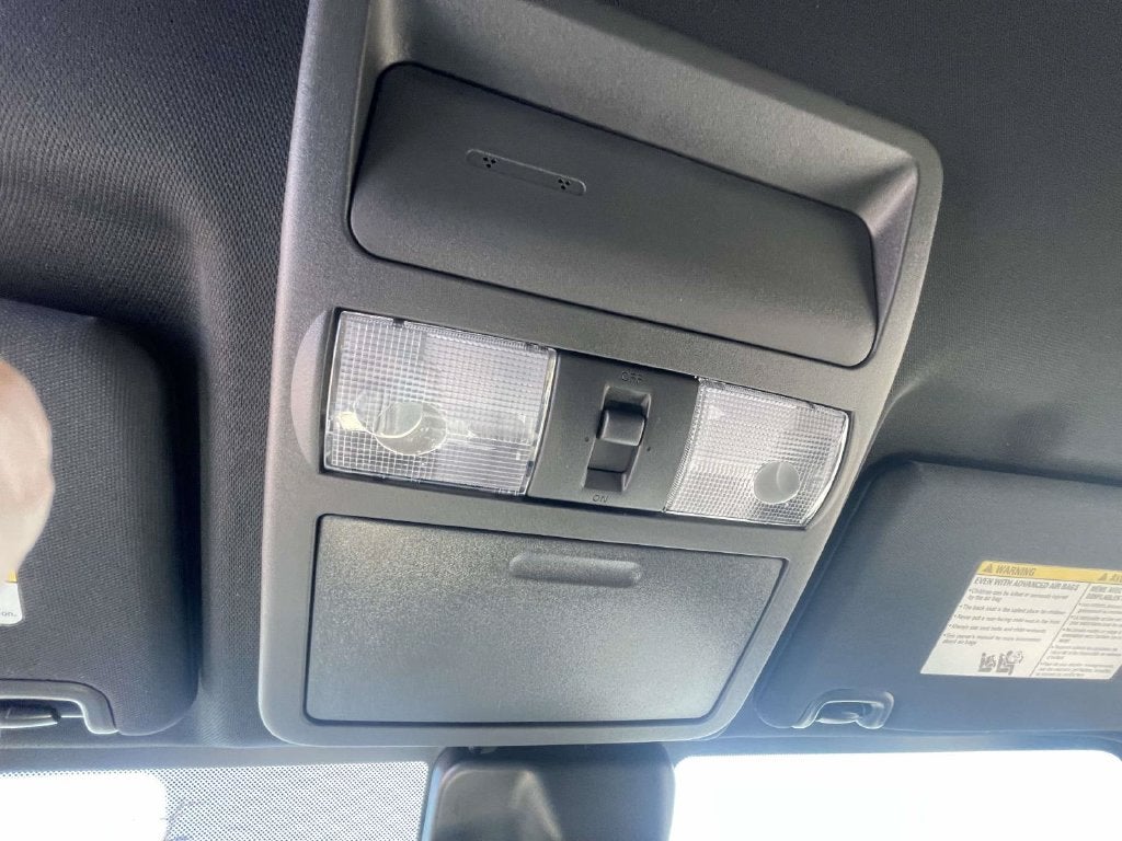 2027 Nissan Frontier Crew Cab SV