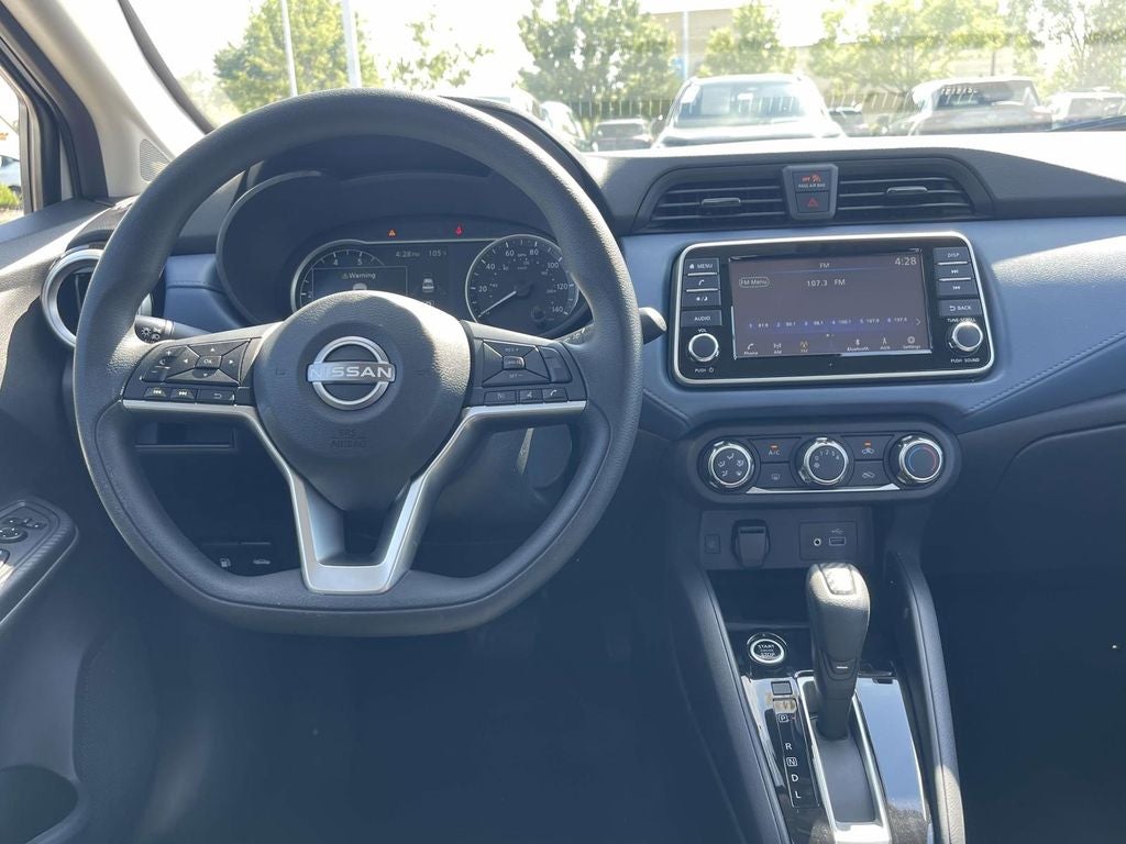 2025 Nissan Versa 1.6 SV