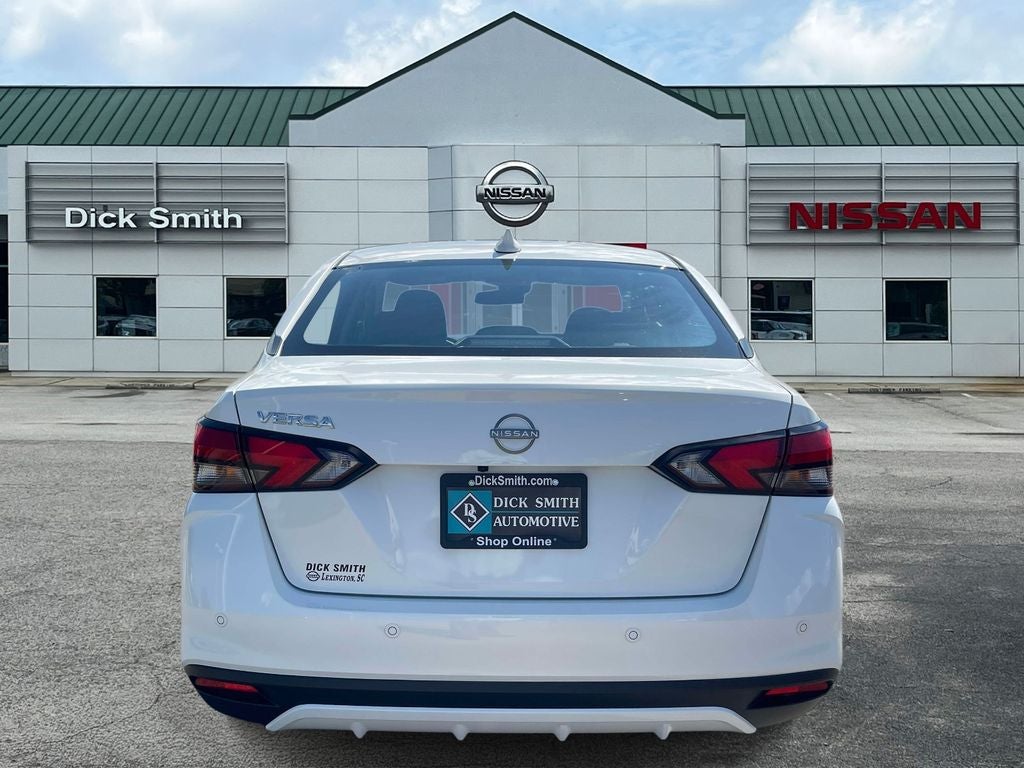 2025 Nissan Versa 1.6 SV