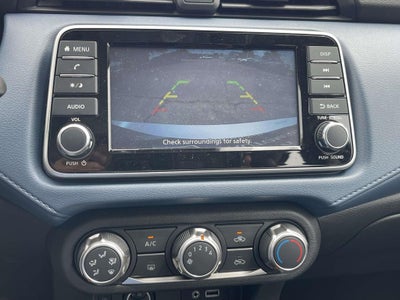 2025 Nissan Versa 1.6 SV