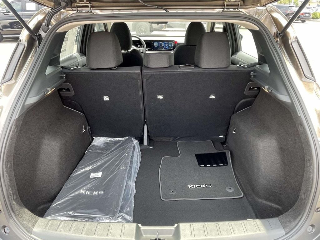 2026 Nissan Kicks S