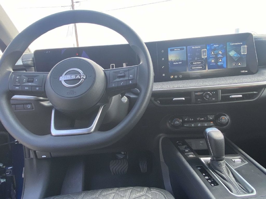 2027 Nissan Kicks SV