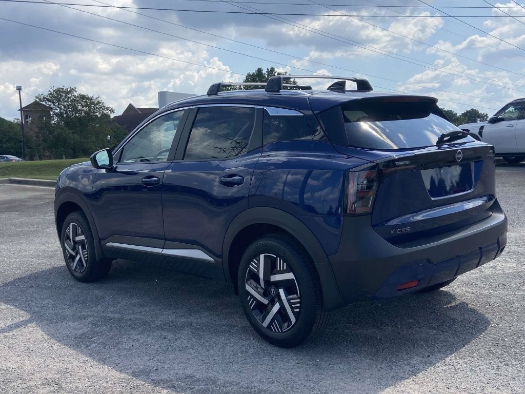 2027 Nissan Kicks SV