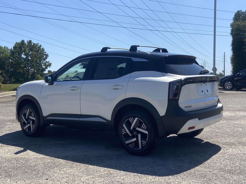 2027 Nissan Kicks SV