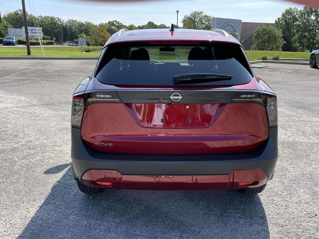2027 Nissan Kicks SV