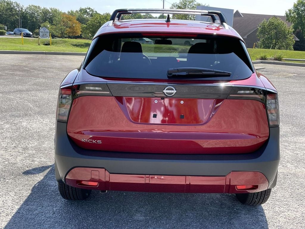 2027 Nissan Kicks SV