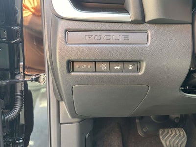 2027 Nissan Rogue Dark Armor™
