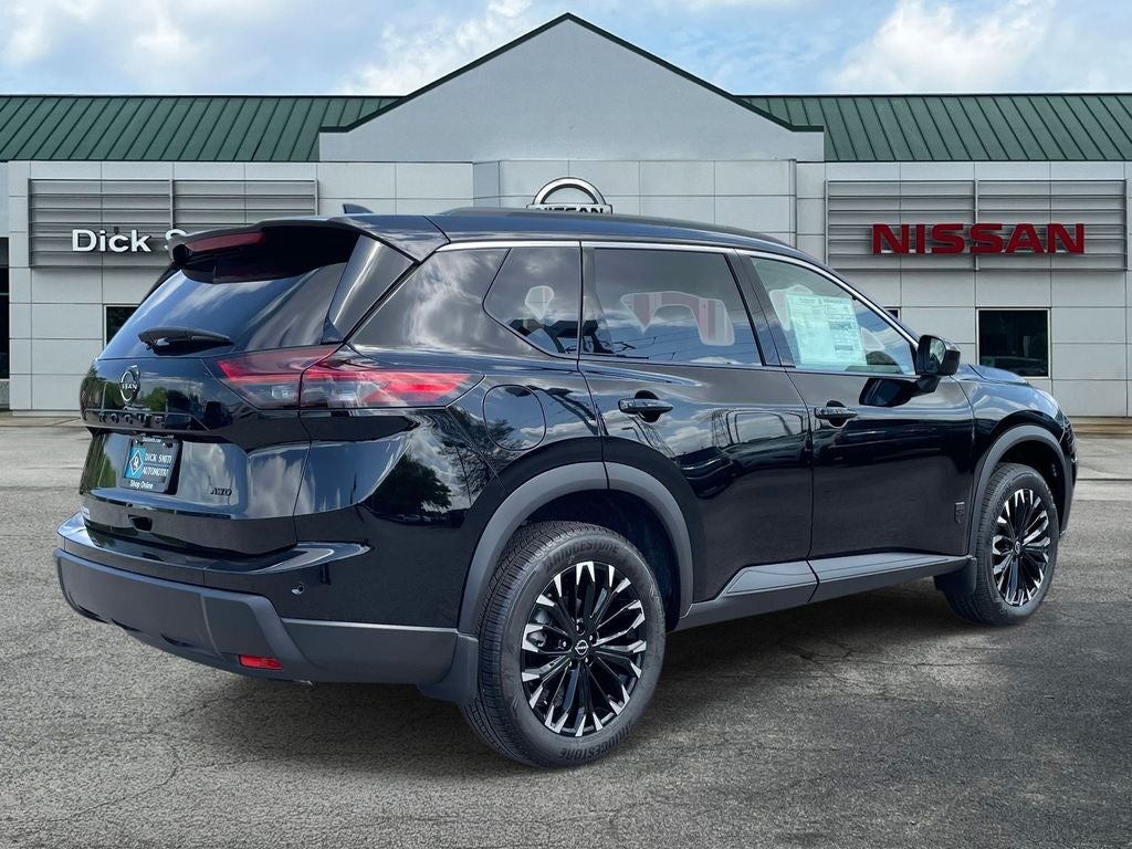 2026 Nissan Rogue Dark Armor™