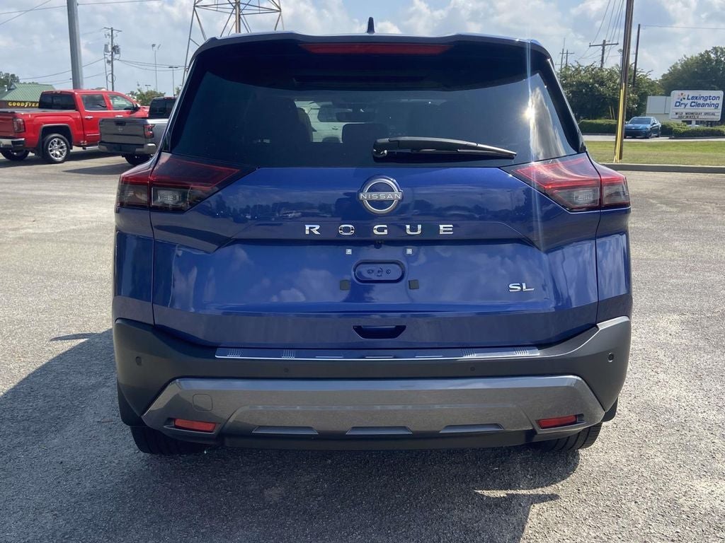 2022 Nissan Rogue SL