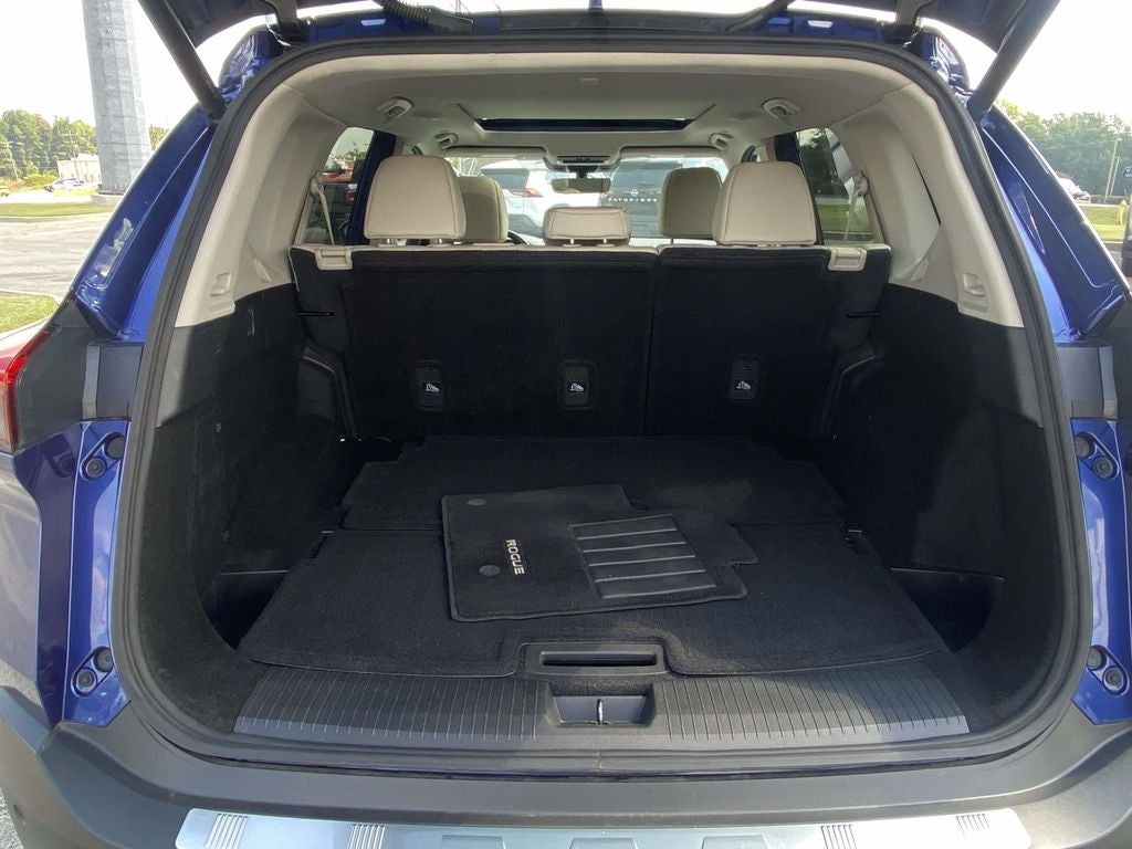 2022 Nissan Rogue SL