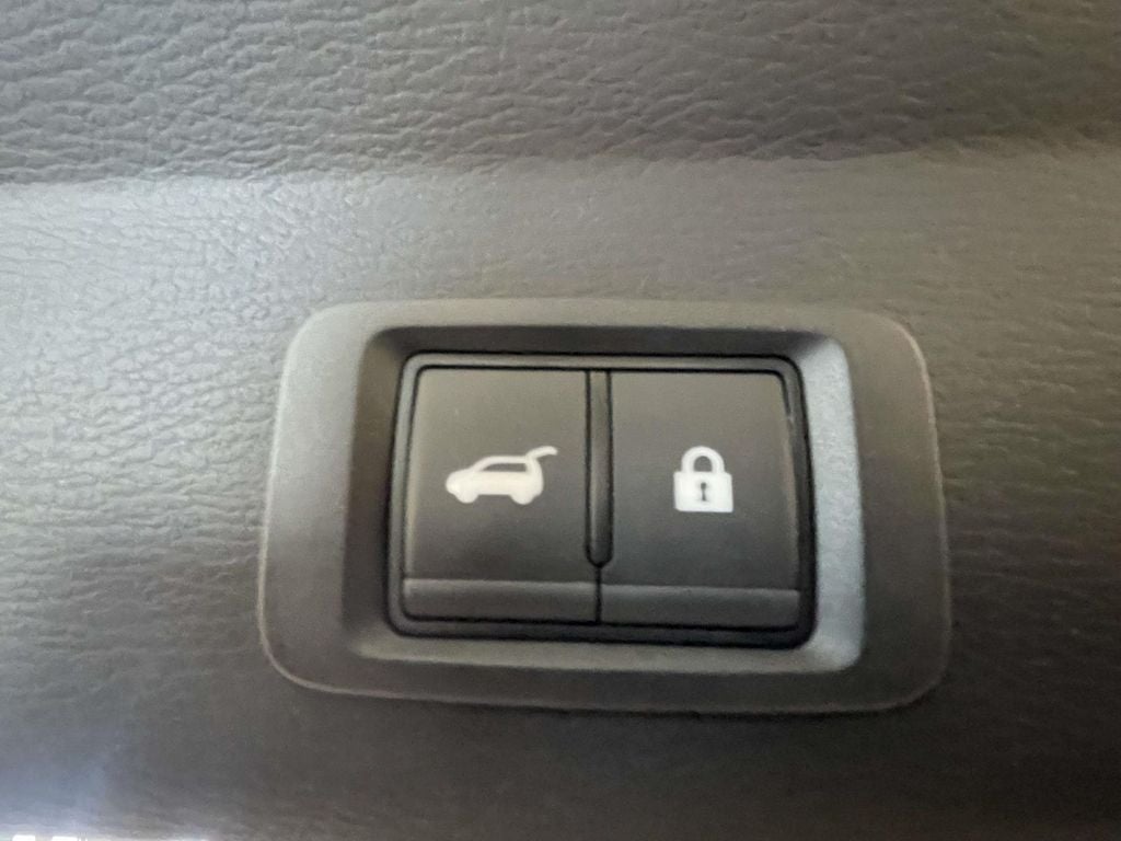 2026 Nissan Rogue Plug-In Hybrid Platinum