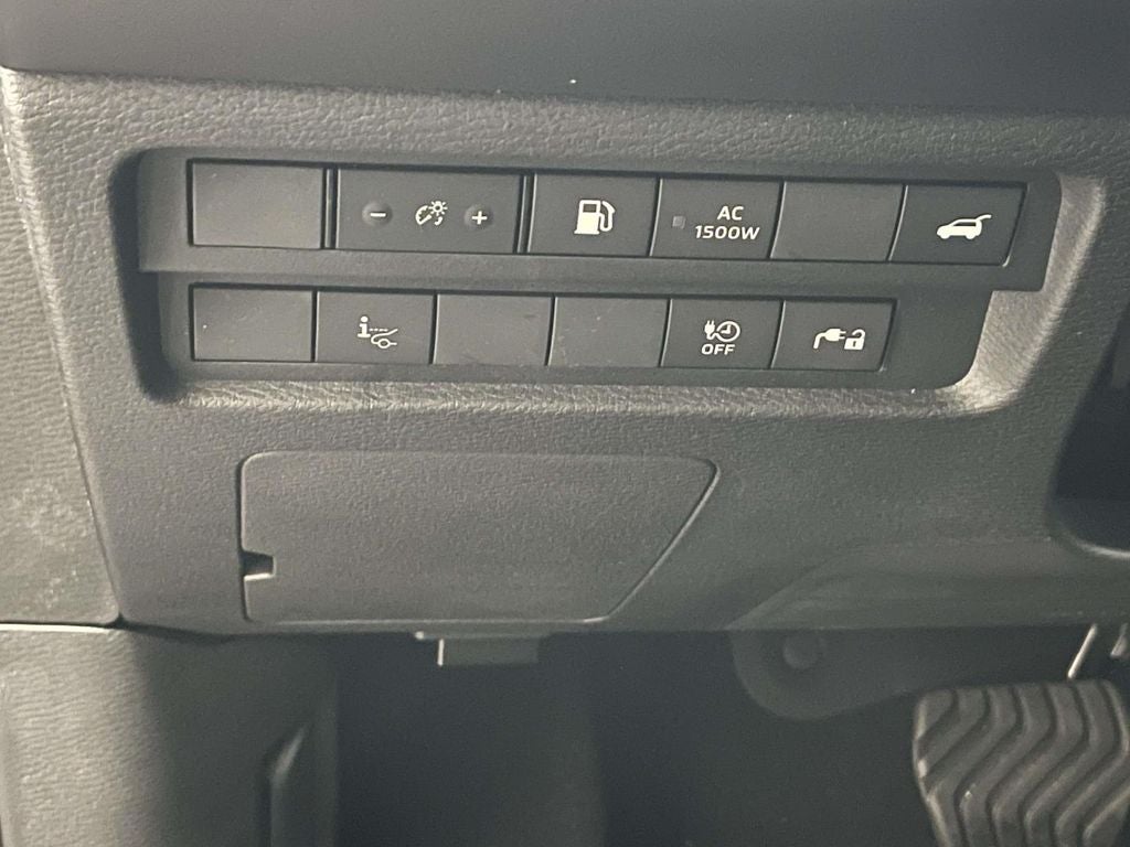 2026 Nissan Rogue Plug-In Hybrid Platinum