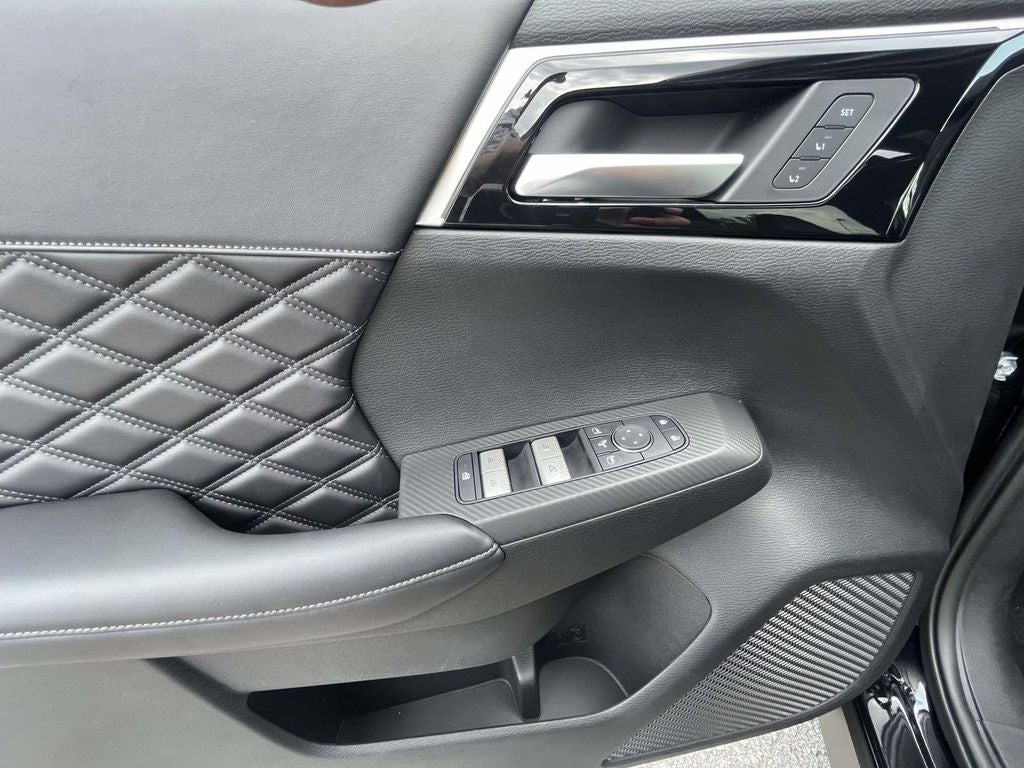 2026 Nissan Rogue Plug-In Hybrid Platinum