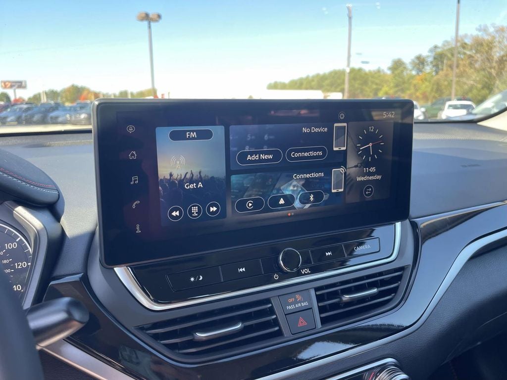 2025 Nissan Altima SR