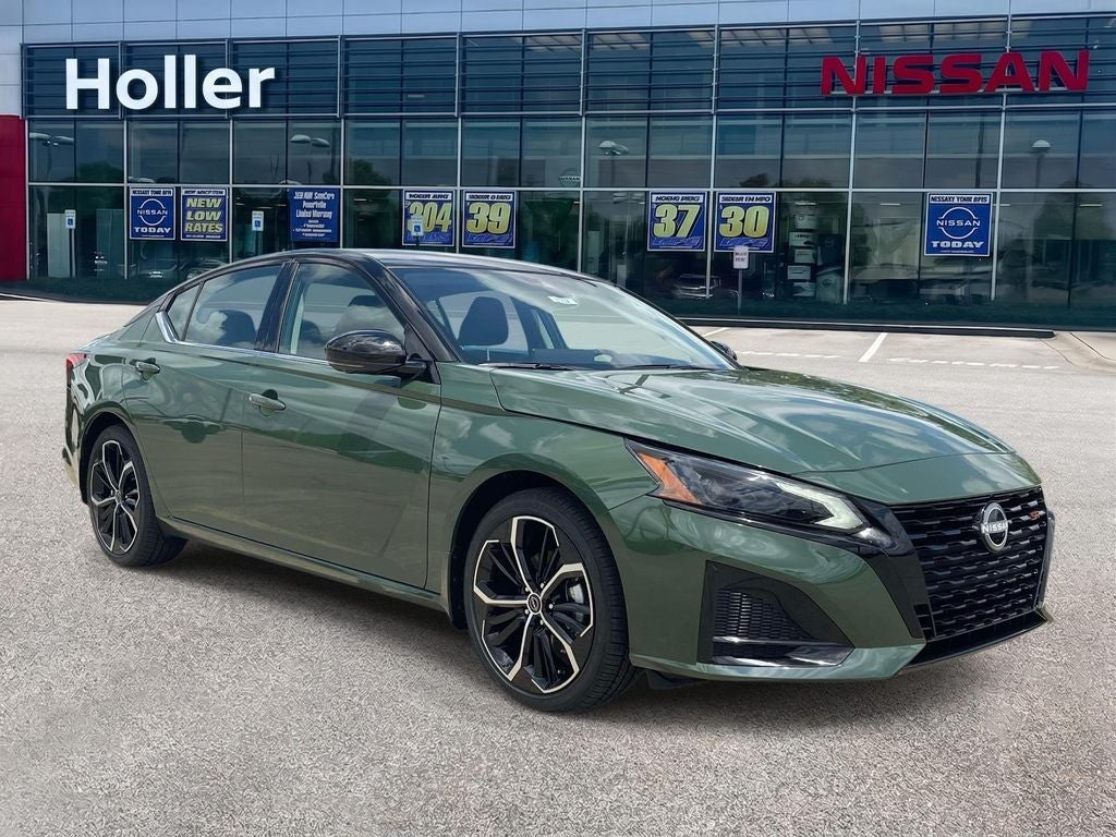 2026 Nissan Altima SR