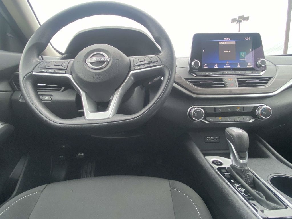 2026 Nissan Altima SV