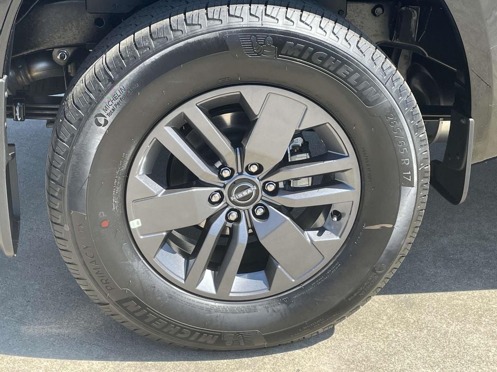 2026 Nissan Frontier Crew Cab SV