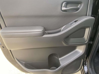 2027 Nissan Frontier Crew Cab SV