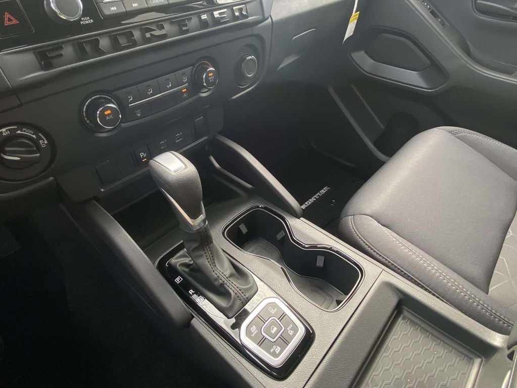 2027 Nissan Frontier Crew Cab SV