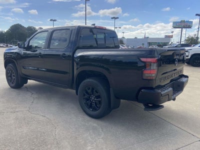 2027 Nissan Frontier Crew Cab SV