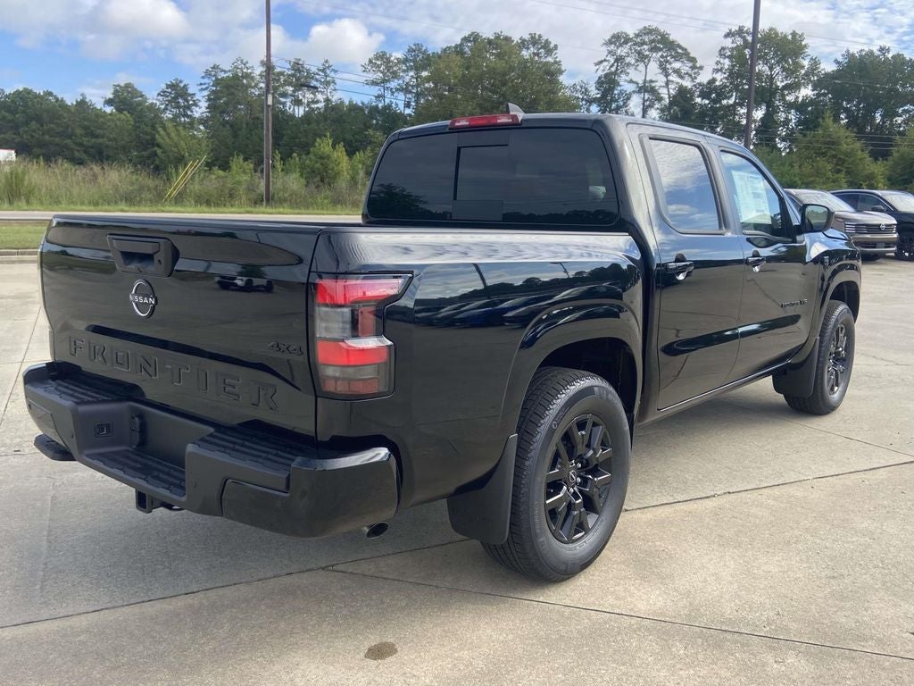 2027 Nissan Frontier Crew Cab SV