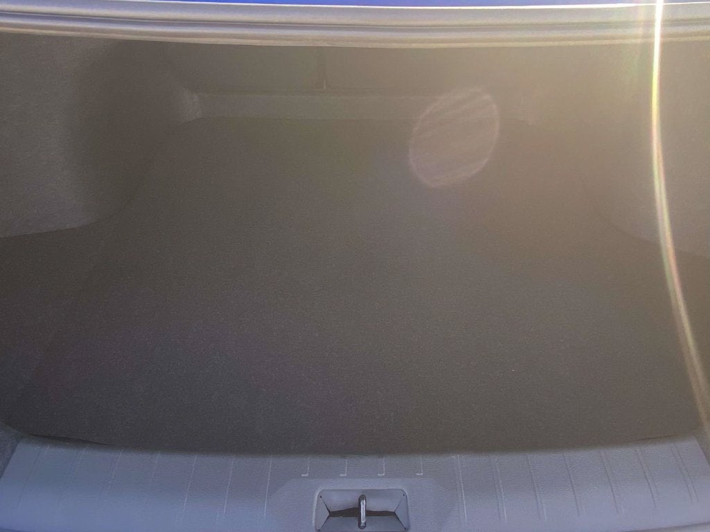2027 Nissan Sentra SR Midnight Edition