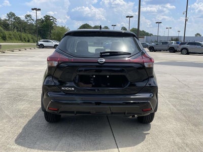2025 Nissan Kicks Play S